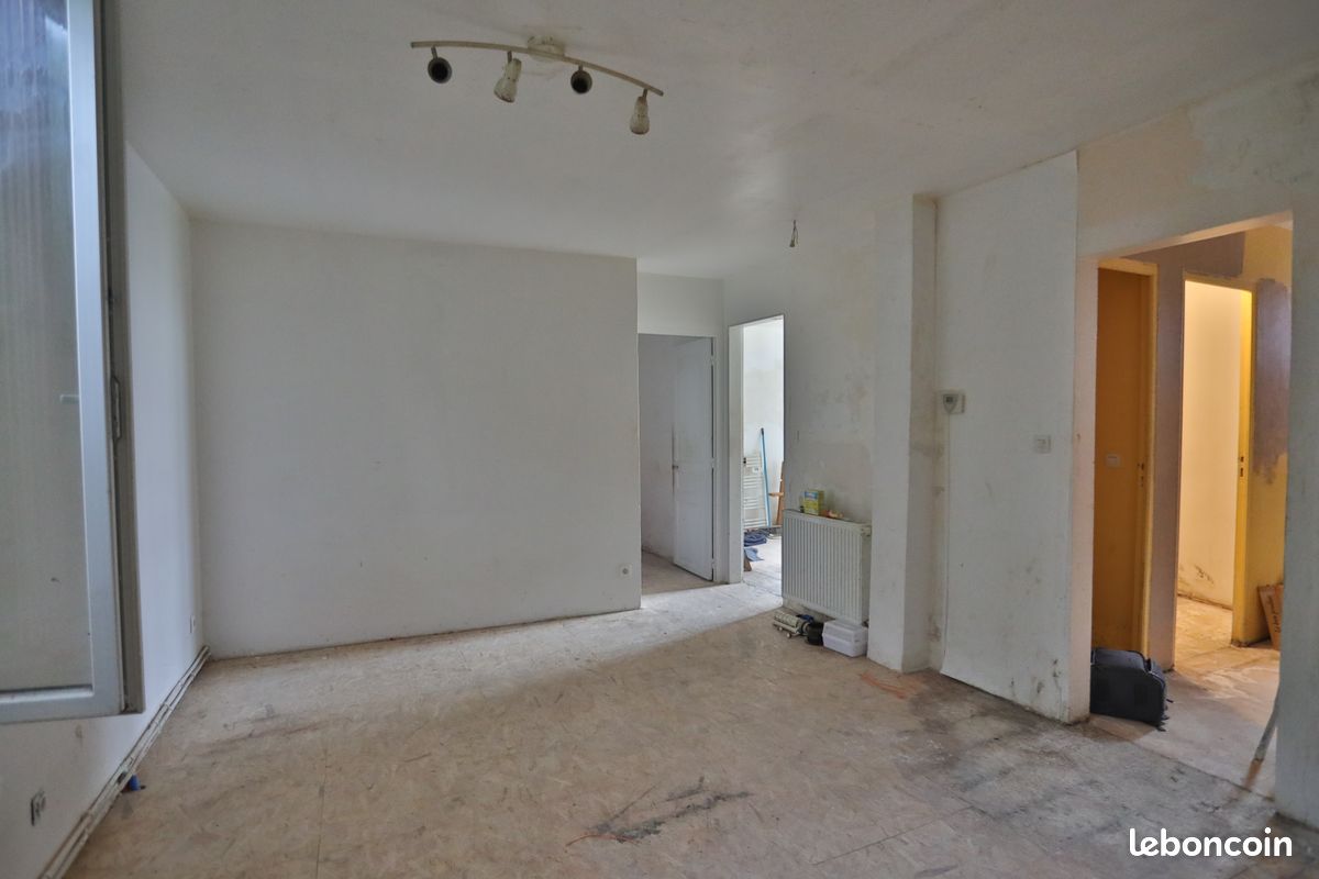 Appartement 3 pièces 48 m² · à Creil · 48 m² · 75 000 €