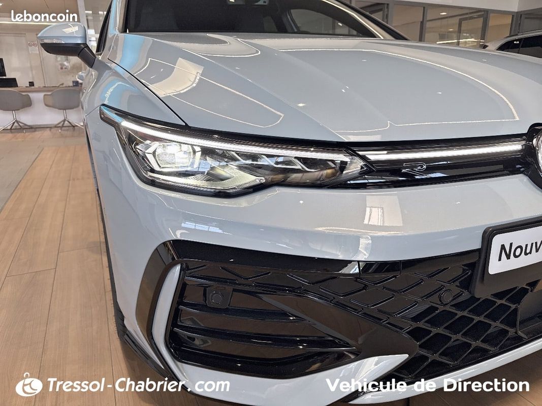 VOLKSWAGEN Golf 1.5 eTSI EVO2 150 DSG7 R-Line Edition (image 8)