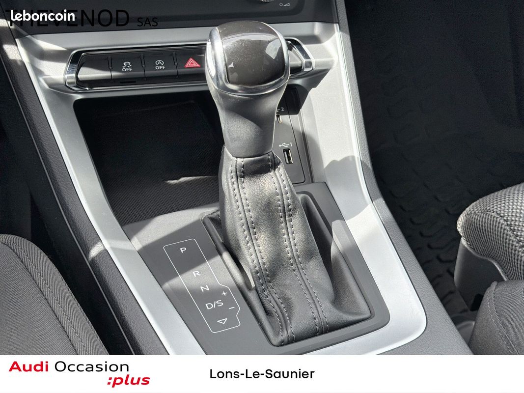 AUDI Q3 35 TFSI 150 ch S tronic 7 Limited (image 13)