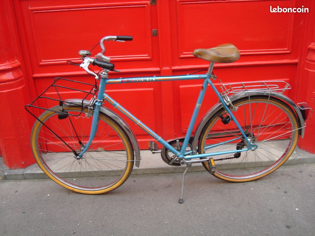 Vélo Porteur de ville Spécial CNC double porte bagages 1965 Bleu 3 vitesses au cadre, Cadre M T56 avec les roues en 650 x 35 B (roues de randonneuse) assez léger 12 kgs. Pneus Michelin World Tour (image 19)