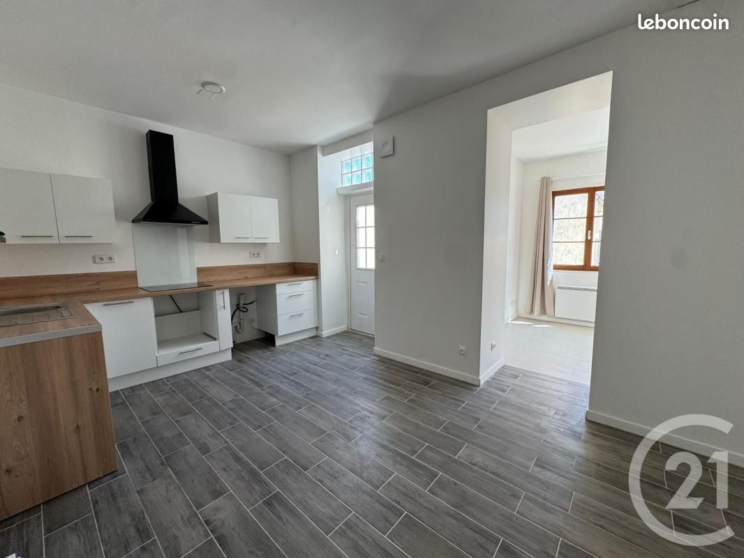 Appartement 3 pièces 69 m² · à Garennes-sur-Eure · 69 m² · 850 €