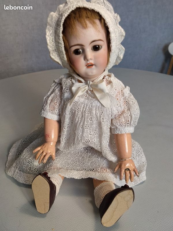 Poupée Ancienne Tête Porcelaine Germany - Tailles 46 Et 22, Pleureuse