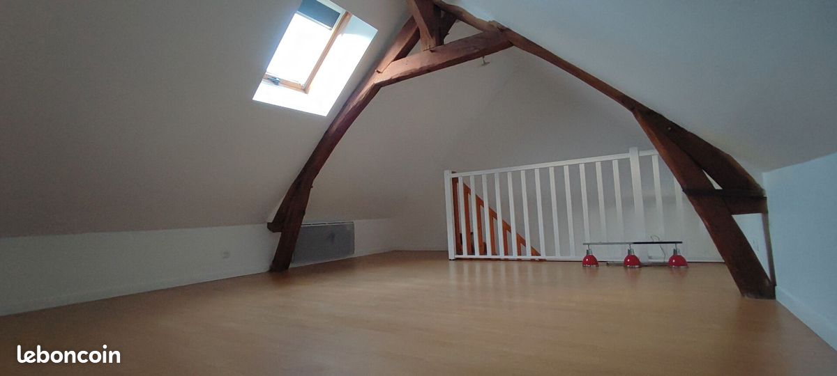 Appartement 2 pièces 28 m² · à Clermont · 28 m² · 564 €