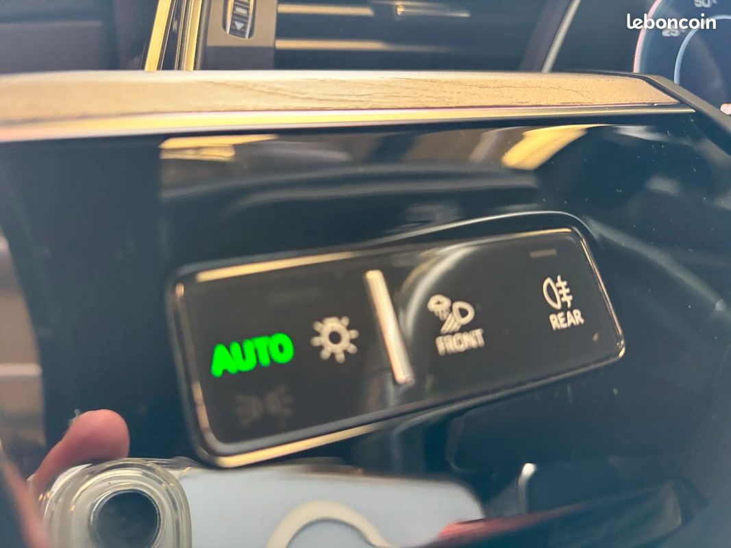 AUDI E-TRON 55 quattro 408 ch Avus Extended / Garantie Batterie 8 ans / Garantie Constructeur 7 ans (image 23)