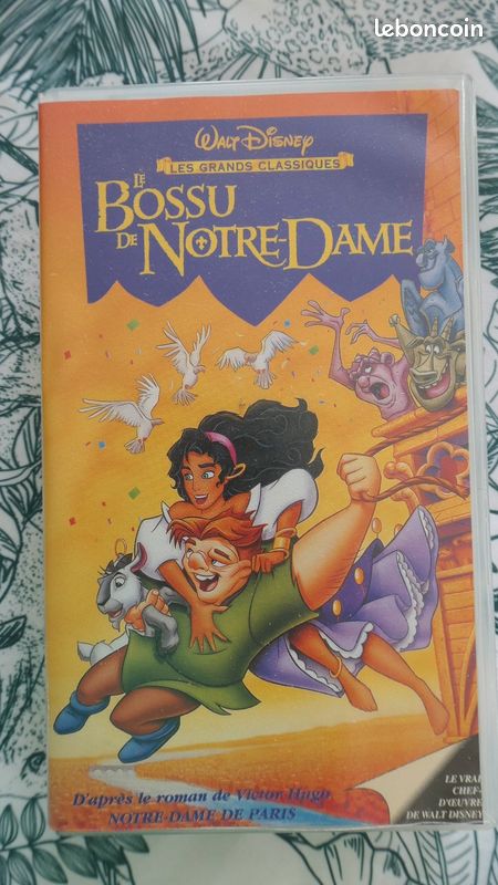 K7 VHS - Disney LE BOSSU DE NOTRE-DAME (image 1)