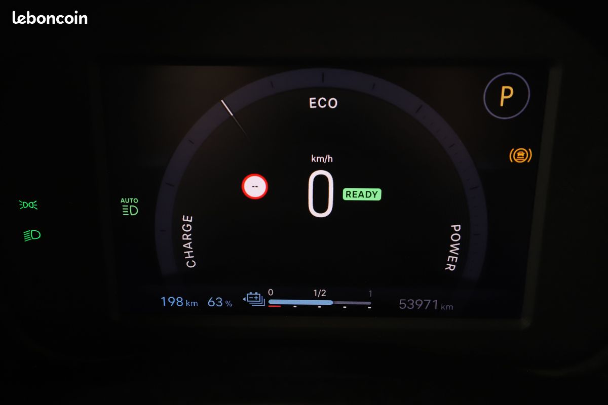Fiat 600 Electrique 54 kWh La Prima 156 ch (image 17)