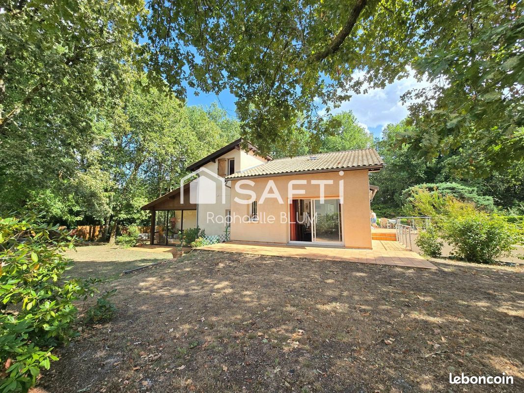 Maison 7 pièces 198 m² · à Cestas · 198 m² · 662 400 €