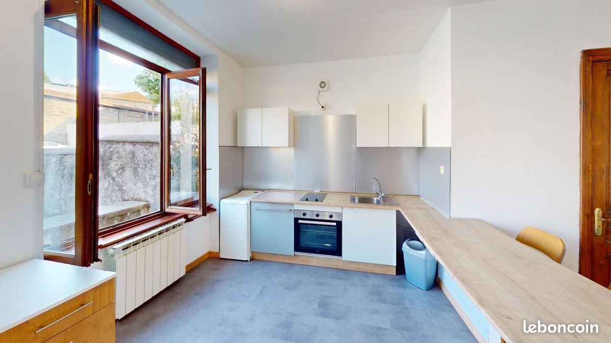Appartement 2 pièces 40 m² · à Saint-Étienne · 40 m² · 435 €/mois