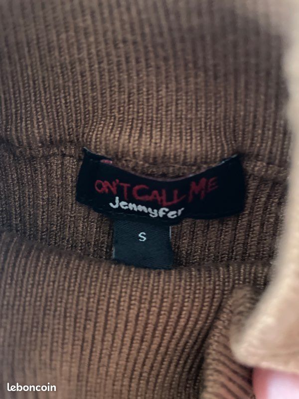 Pull près du corps (image 3)