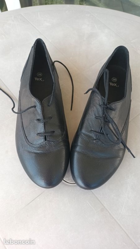 Chaussures cuir noires 39 (image 1)