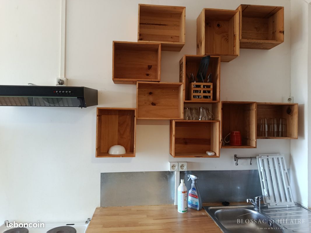 Appartement 1 pièce 13 m² · à Poitiers · 13 m² · 370 €