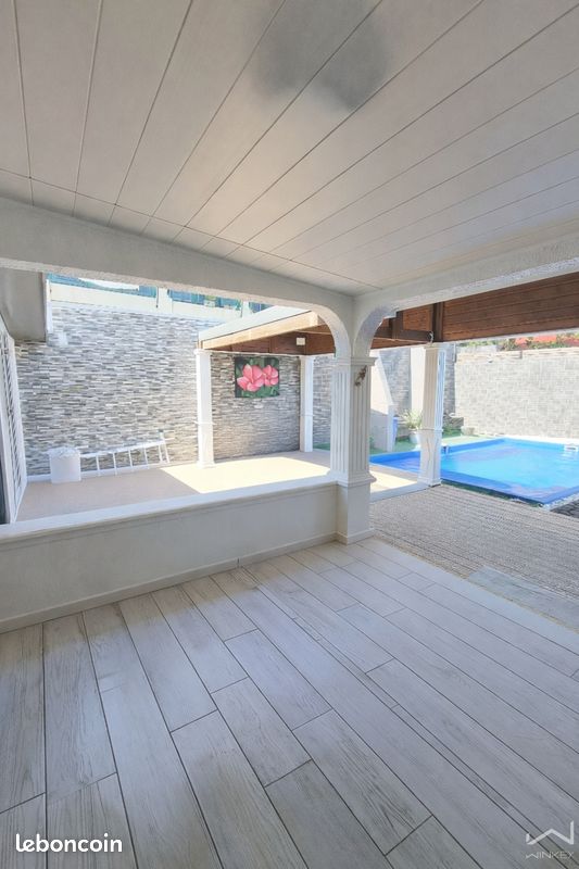 Maison 4 pièces 90 m² · à Sainte-Suzanne · 90 m² · 1 449 €