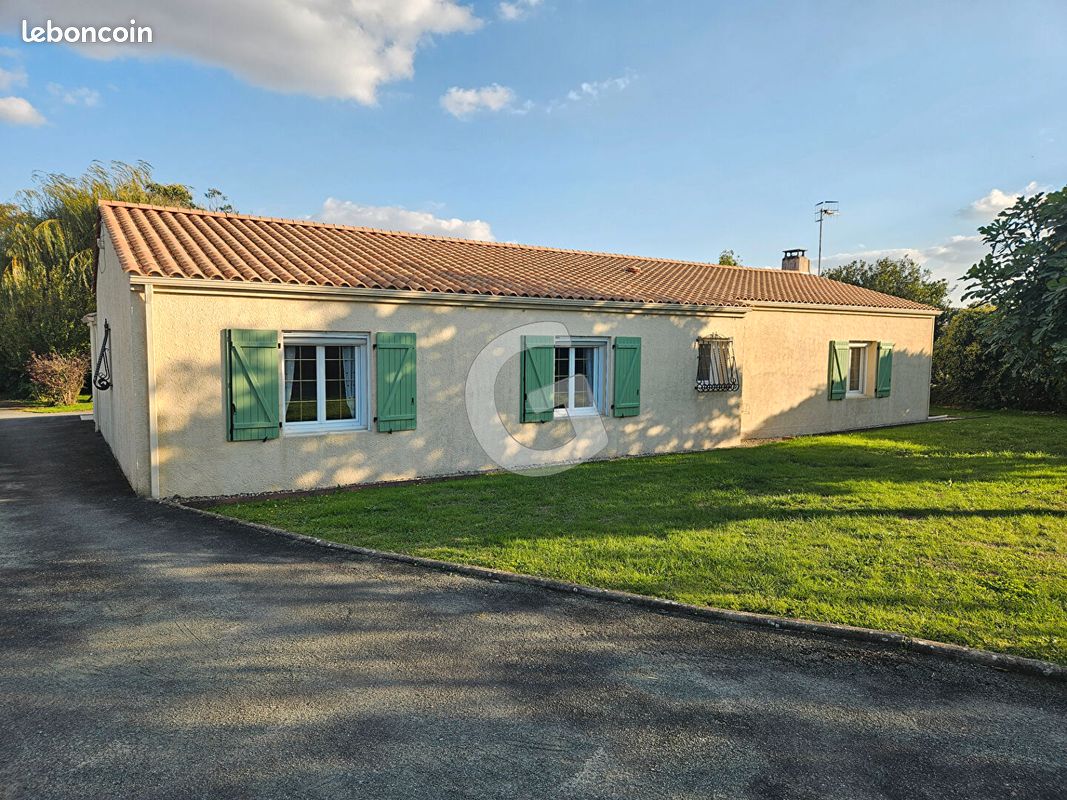 Maison 4 pièces 124 m² · à Angles · 124 m² · 355 000 €
