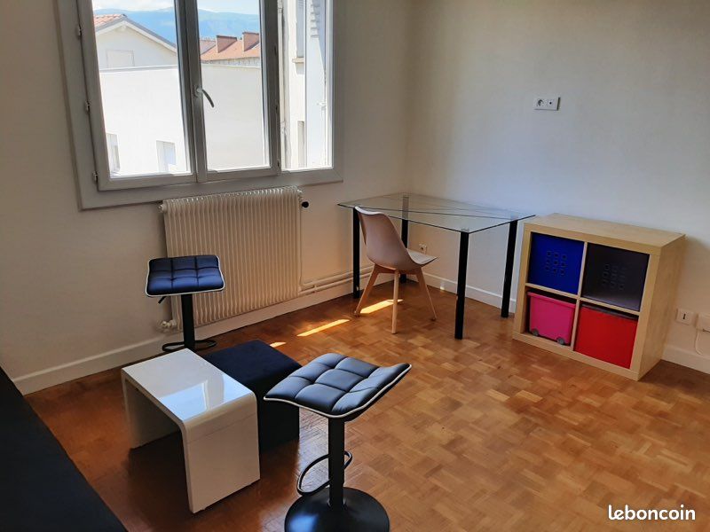 Appartement 2 pièces 27 m² · à Grenoble · 27 m² · 580 €/mois