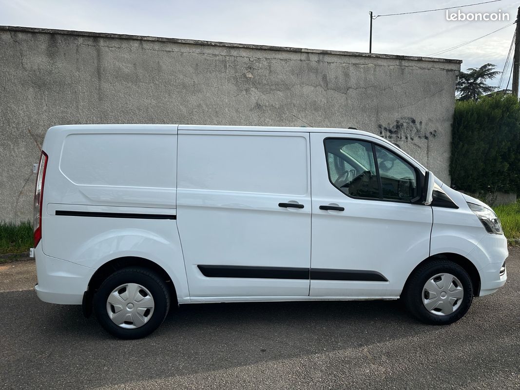 Ford transit custom fourgon 300 l1h1 2.0 ecoblue 105 trend business (image 7)