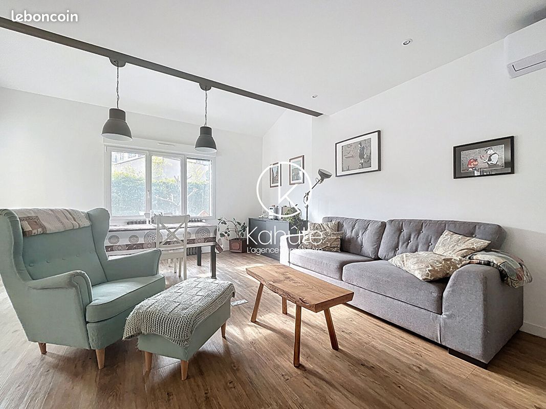 Maison 6 pièces 165 m² · à Collonges-au-Mont-d'Or · 165 m² · 649 000 €