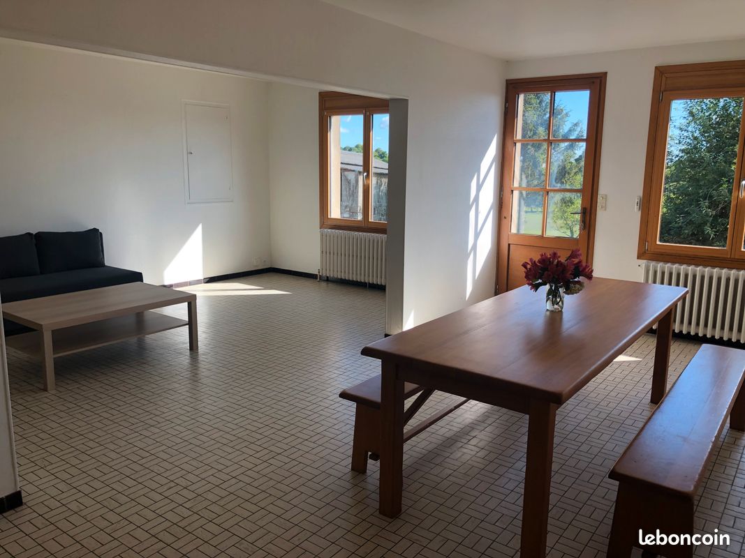 Maison 4 pièces 100 m² · à La Gaubretière · 100 m² · 1 100 €/mois