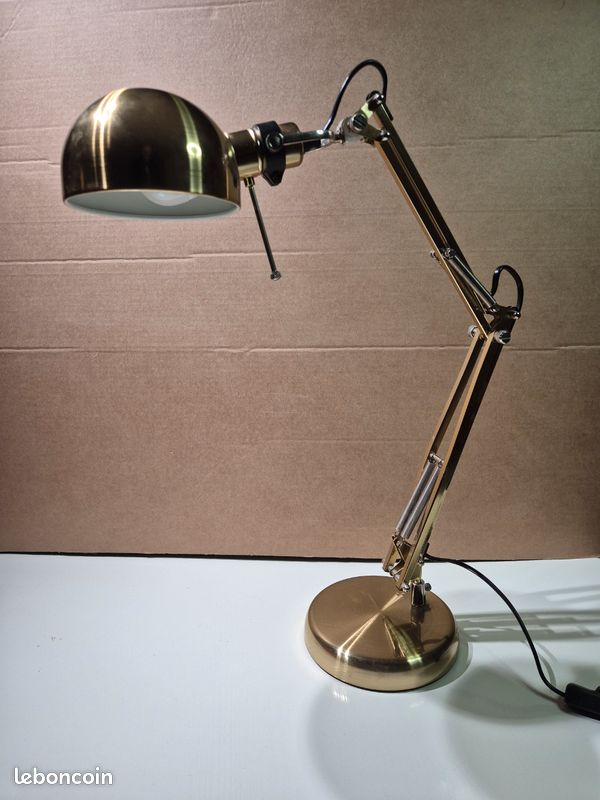 Lampe de bureau industriel ikea (image 1)