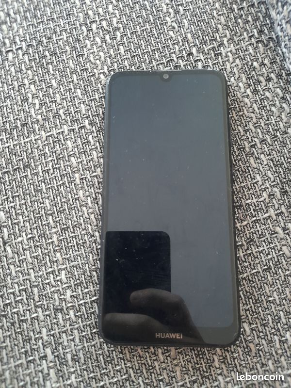 Huawei y6 2019 (image 5)
