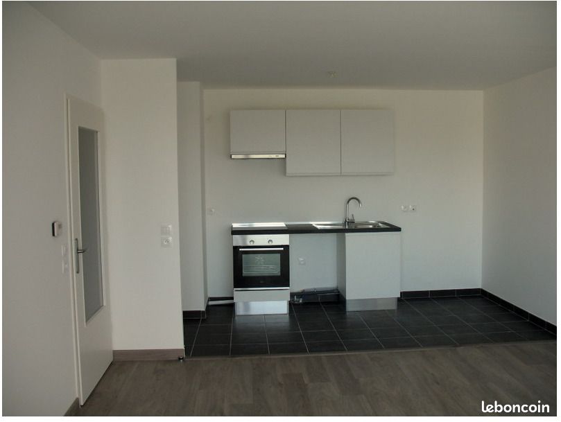 Appartement 3 pièces 64 m² · à Capinghem · 64 m² · 830 €
