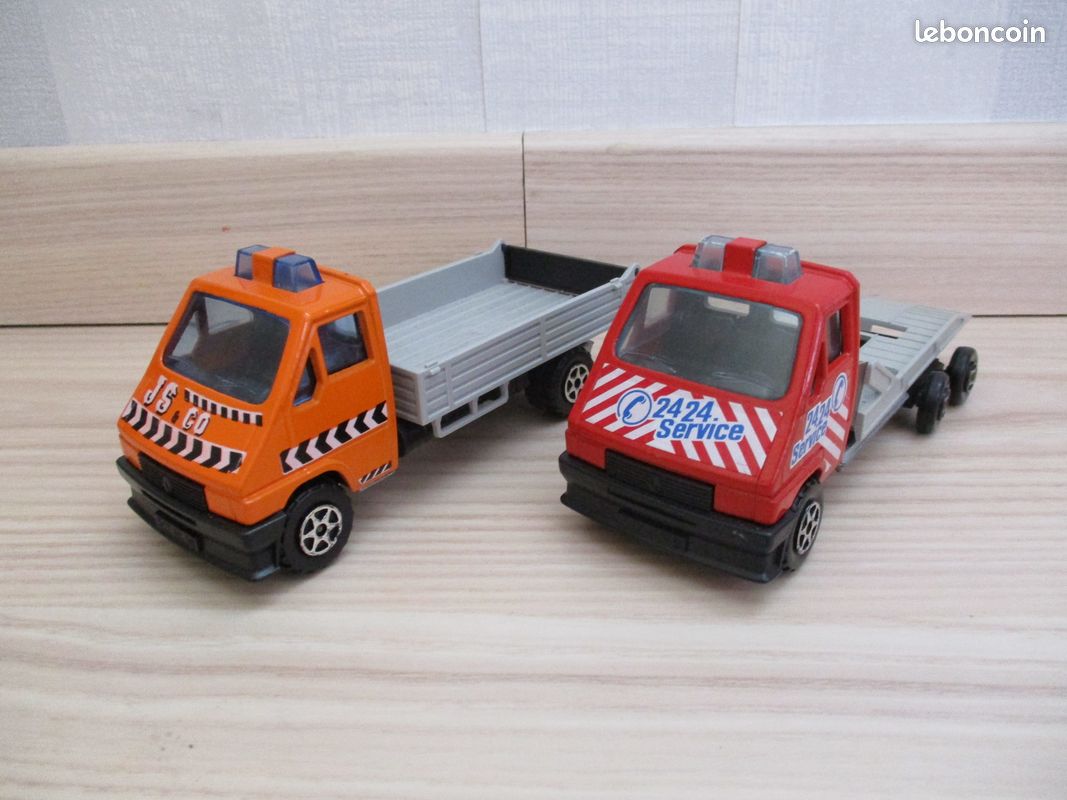 Majorette 2 Renault master 1/60 (image 1)