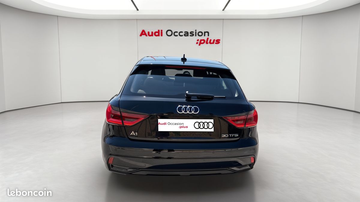 AUDI A1 Sportback 30 TFSI 116 ch S tronic 7 Design (image 4)