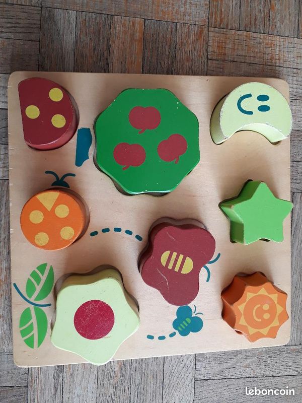 Puzzle bébé en bois (image 1)