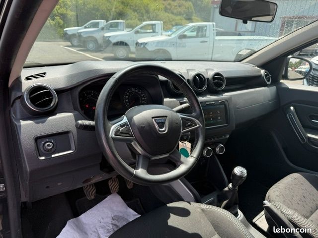 Dacia DUSTER 1.5 BLUE DCI 115CH PRESTIGE 4X4 (image 6)