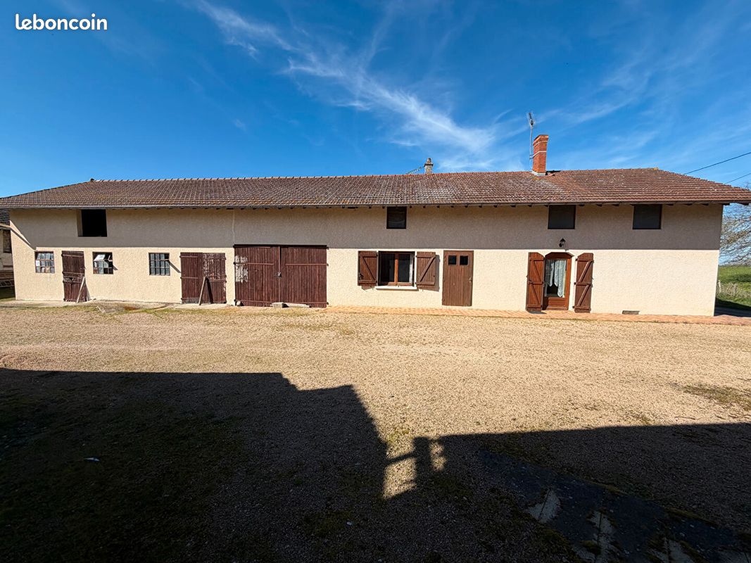 Maison 5 pièces 121 m² · à Vernoux · 121 m² · 180 000 €
