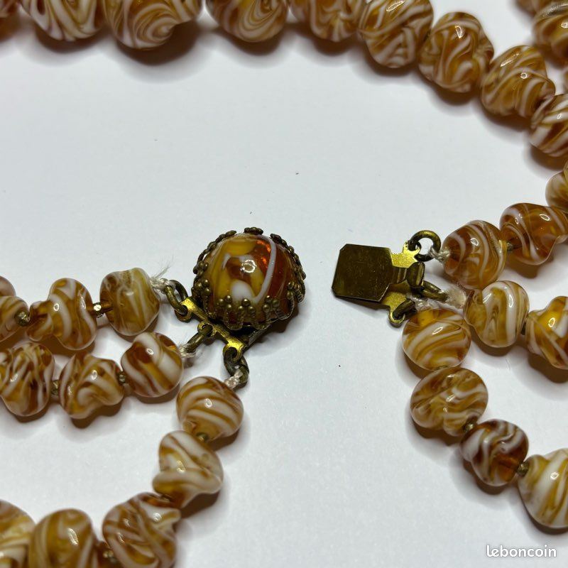 Collier Ras De Cou colonial Pate Verre Noire A Inclusion