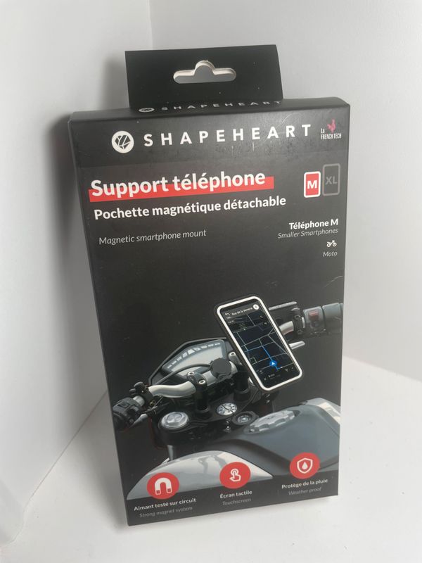 Un support magnétique de téléphone pour moto