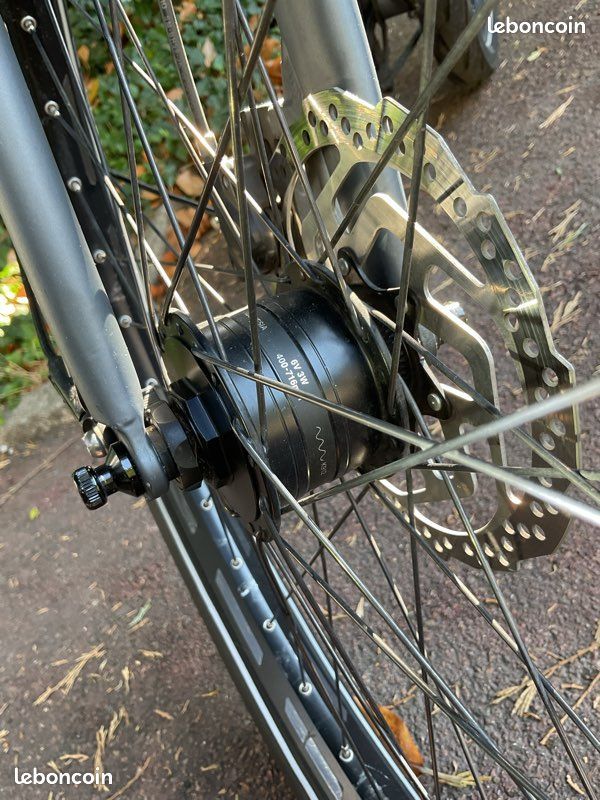 Vélo de Ville équipé SPORT L400 suréquipé géolocalisé (image 15)