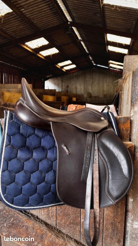 Selle d'équitation (image 5)