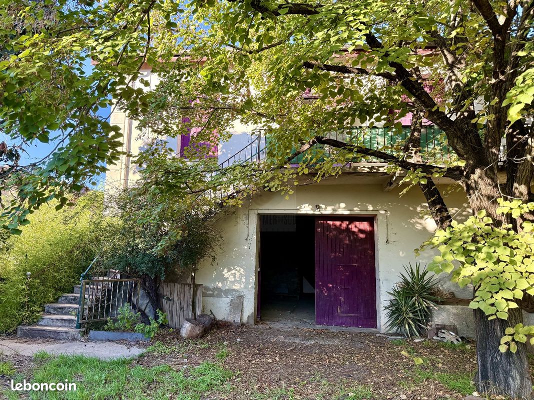 Maison 6 pièces 147 m² · à Puimisson · 147 m² · 263 000 €