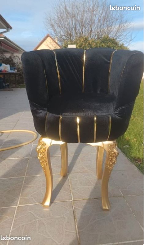 Chaises coquillage (image 2)