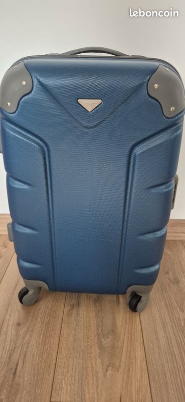 Valise rigide (image 1)