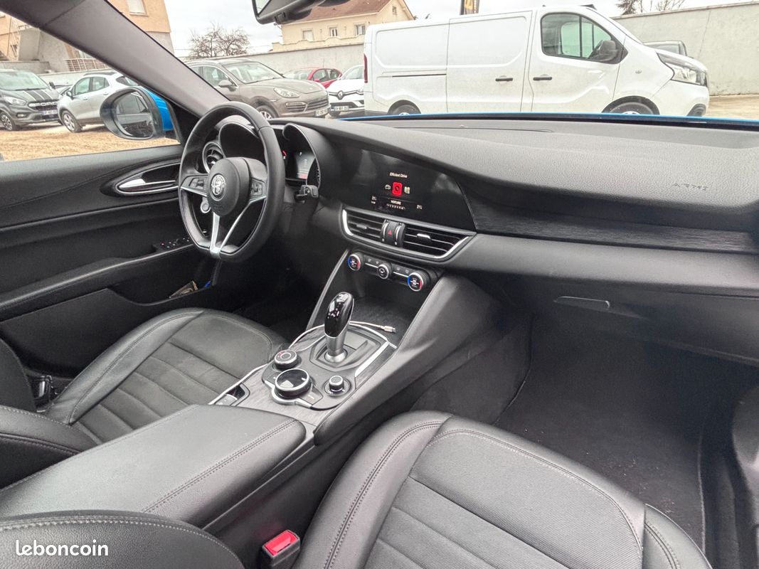 Alfa romeo giulia 2.2 jtdm 135 super bva (image 28)