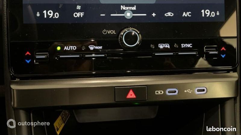 Lexus Lbx 1.5 136ch Business Plus 2WD MY26 (image 26)