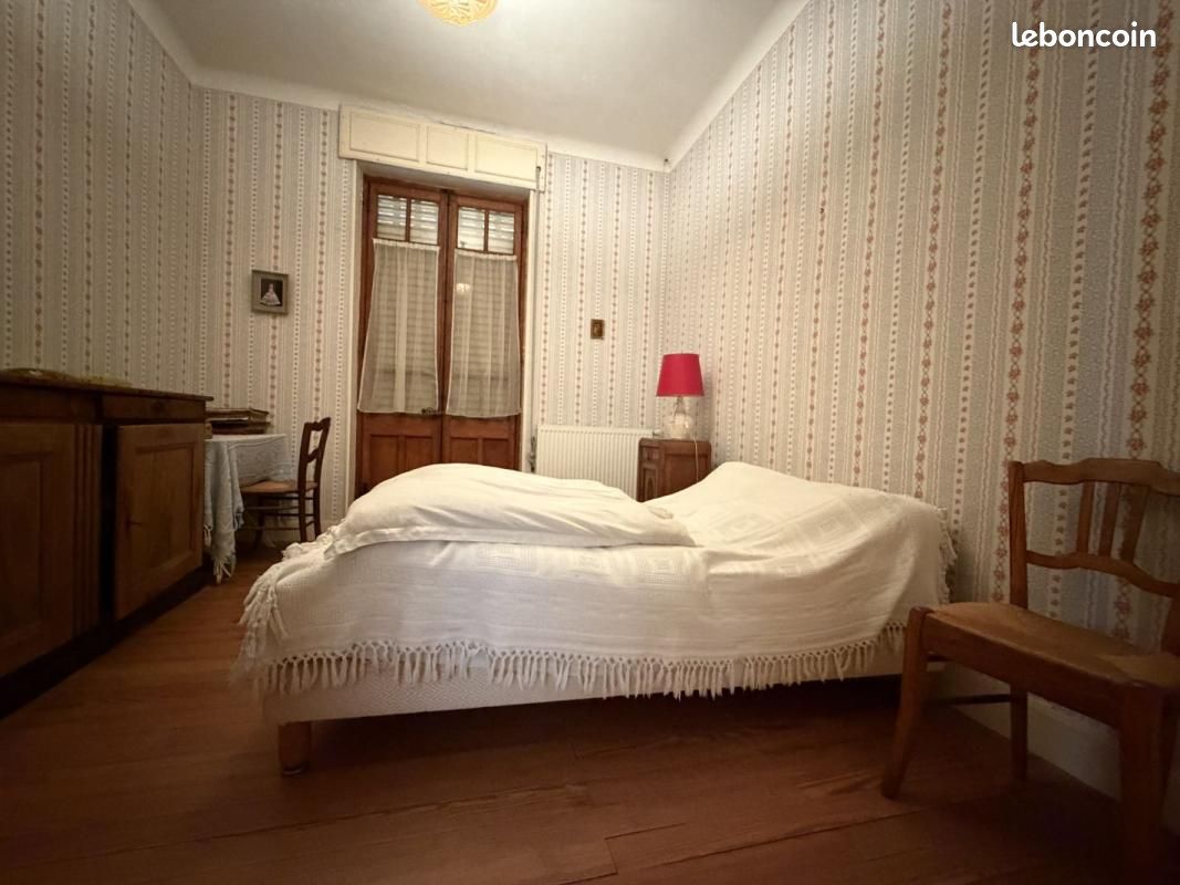Maison 9 pièces 197 m² (image 9)