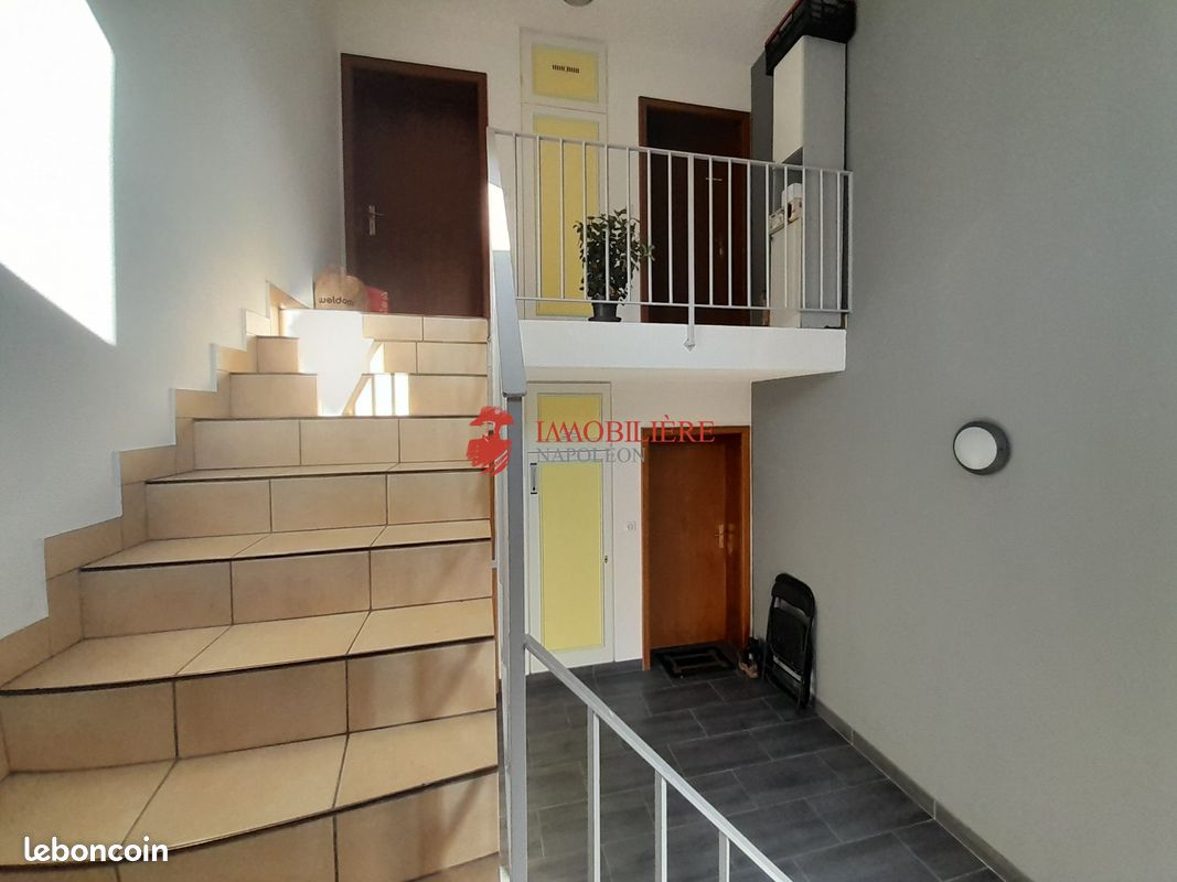 Immeuble 215 m² Kembs (image 2)