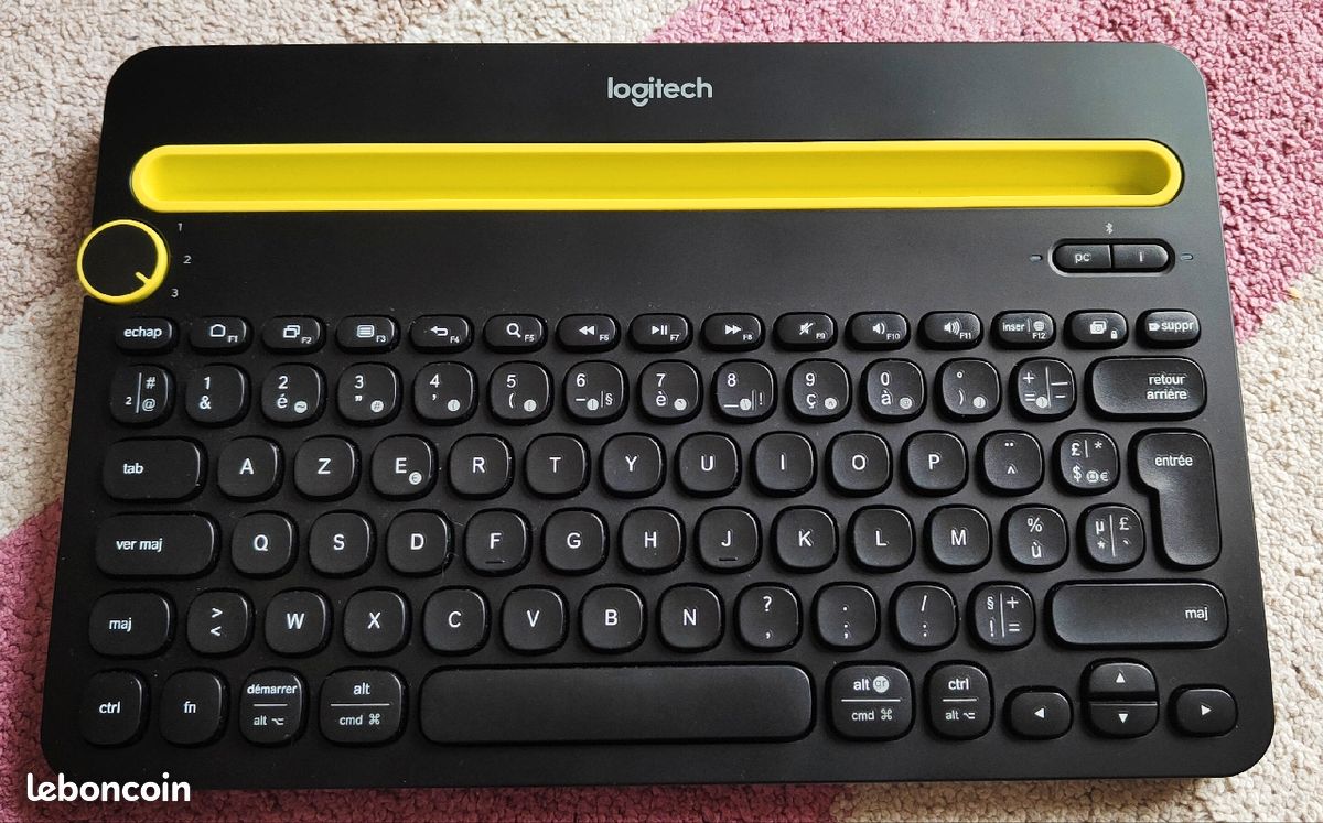 Clavier Bluetooth Logitech K480 et housse rigide (image 1)