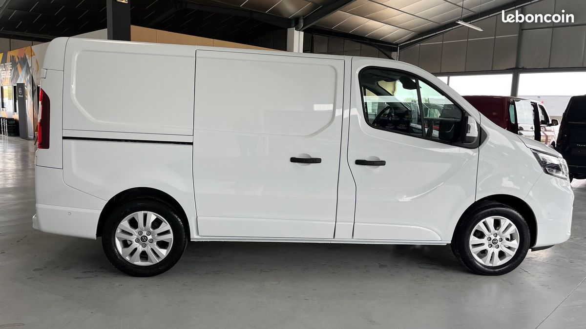 29 990 HT - Nissan PRIMASTAR L1H1 DCI 170 BVA9 TEKNA + OPTIONS / NEUF (image 4)