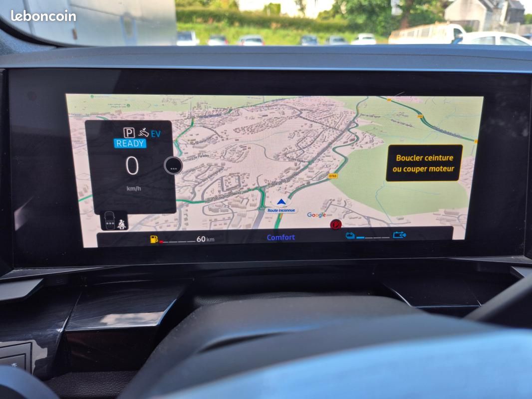 Renault Austral E-Tech hybrid 200 Techno esprit Alpine (image 29)