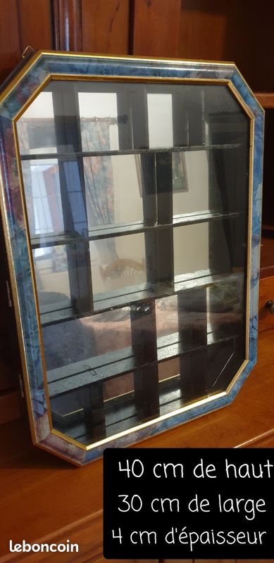 Petite vitrine (image 1)