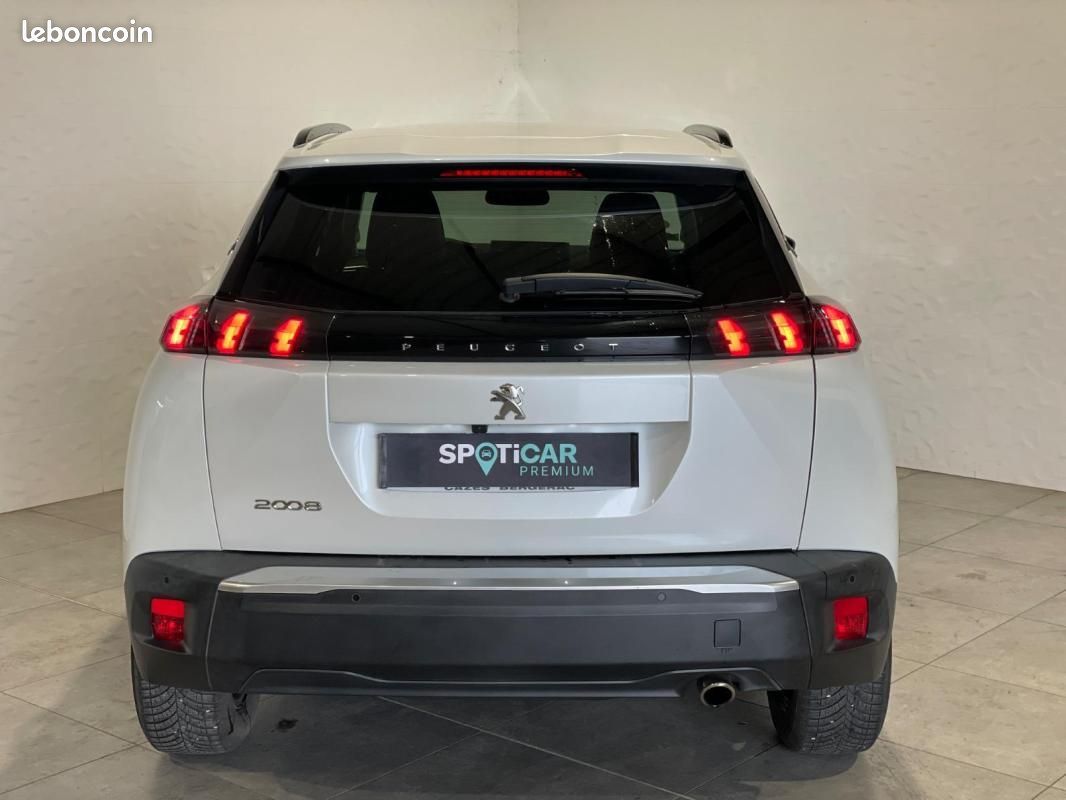 Peugeot 2008 BlueHDi 130 S&S EAT8 Roadtrip (image 29)