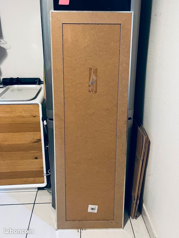 Miroir en pied : hauteur avec cadre 140 cm - Largeur du miroir 28cm (image 2)