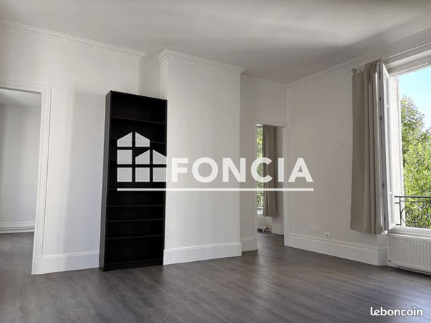 Appartement a louer fontainebleau - 3 pièce(s) - 65 m2 - Surfyn