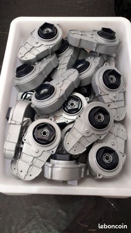 Avis Hot wheels - super dino robot garage - petite voiture - 5 ans