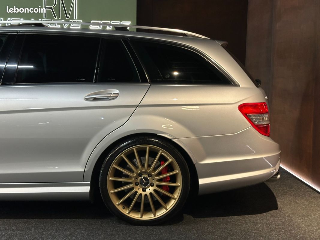 Mercedes CLASSE C BREAK 63 AMG 6.2 V8 457ch 7G-Tronic Historique Complet (image 11)