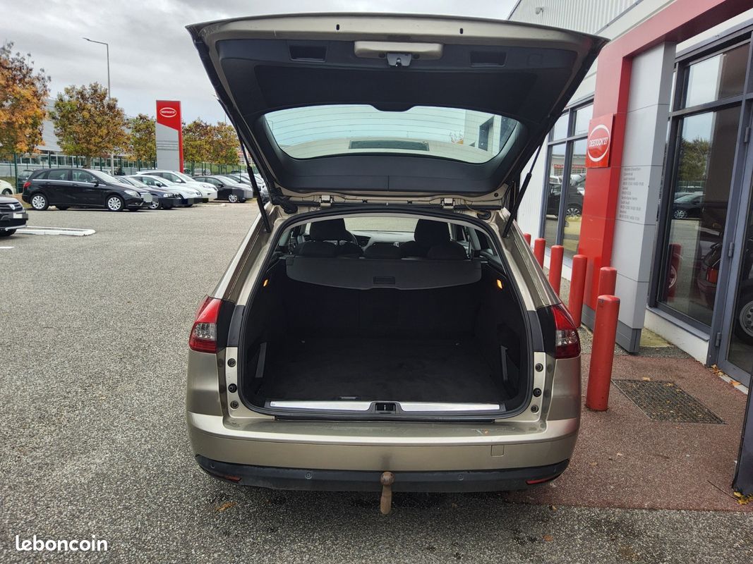 CITROEN C5 TOURER e-HDi 110 Airdream Millenium BMP6 (image 8)